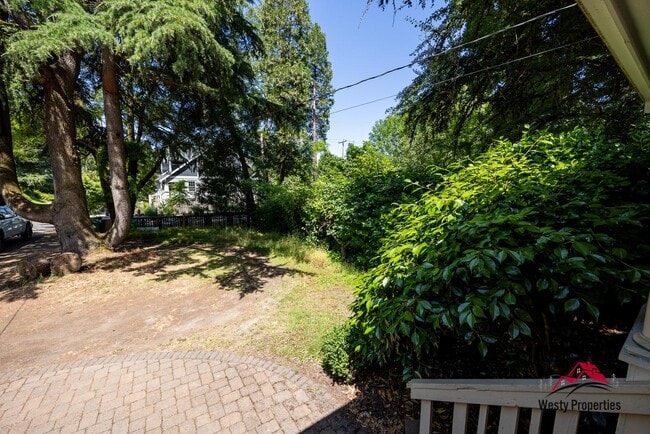 Photo - 7548 SW 35th Ave