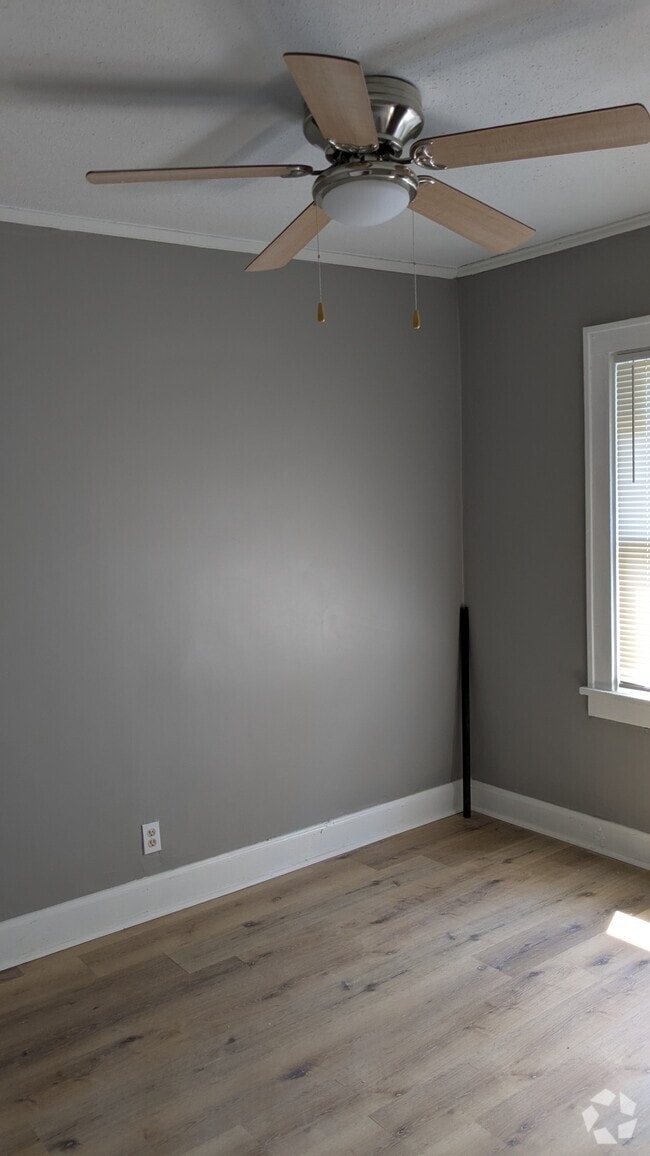 Building Photo - 5519 E 55th St Rental