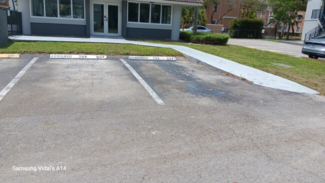 Photo - 7120 NW 179th St Unit 204
