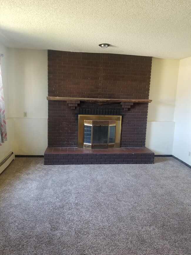 Building Photo - 2159 N 9th St Unit #3 Rental
