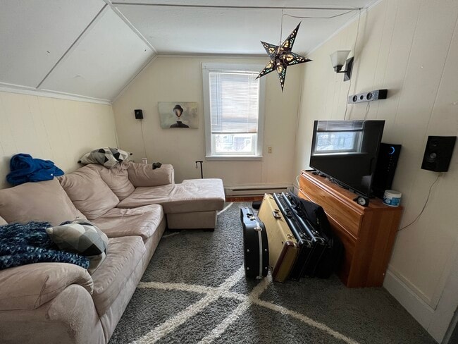 Photo - 79 Capen St Unit 2