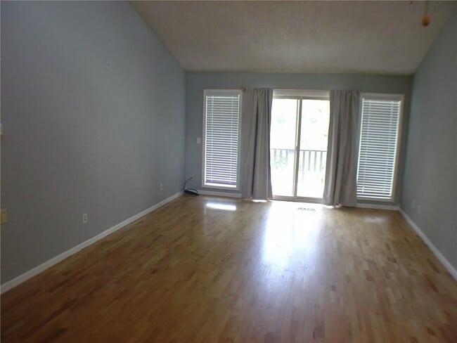 Photo - 9 Connie Ln