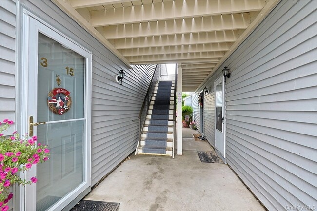 3 Brook Dr Unit 27