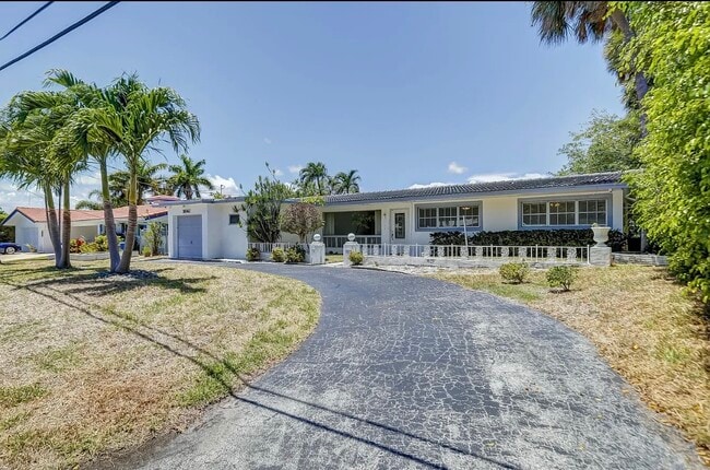 Photo - 2041 Coral Reef Dr