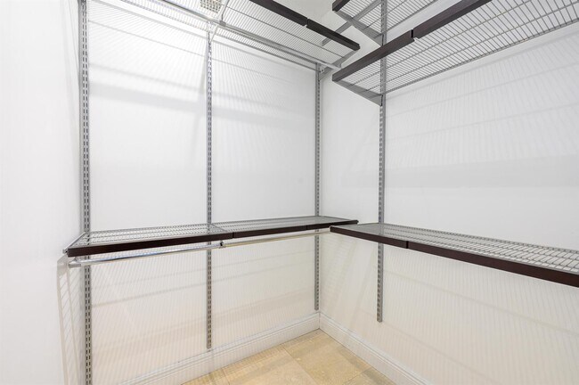 Photo - 2030 S Douglas Rd Unit 807