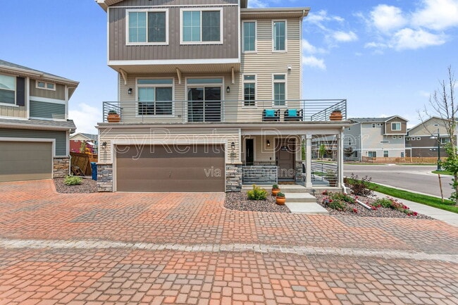 Building Photo - 10145 Zeno St