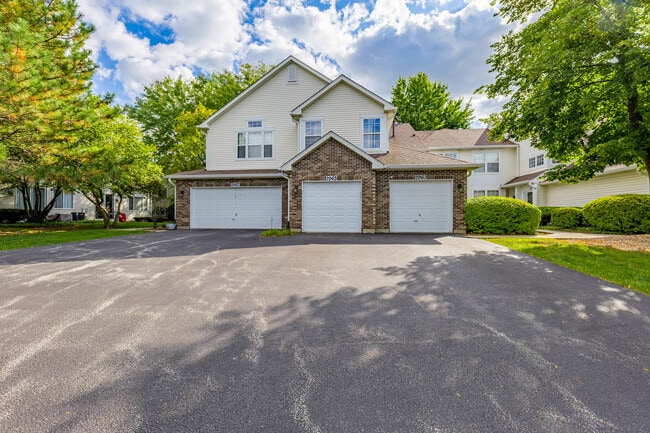 Building Photo - 2965 Stockton Ct Unit 2965