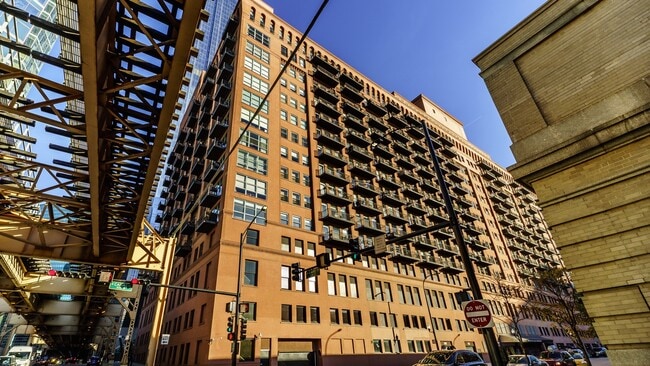 Photo - 165 N Canal St Unit 1109