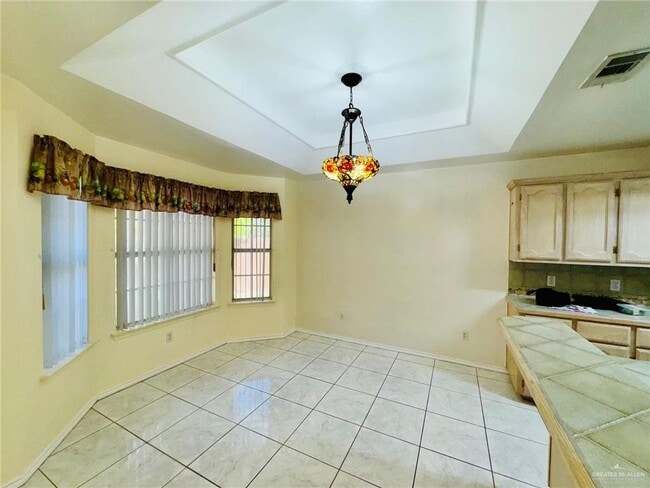 Photo - 28 N 40th St