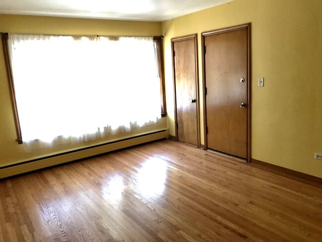 Photo - 2533 S 57th Ct Unit 1