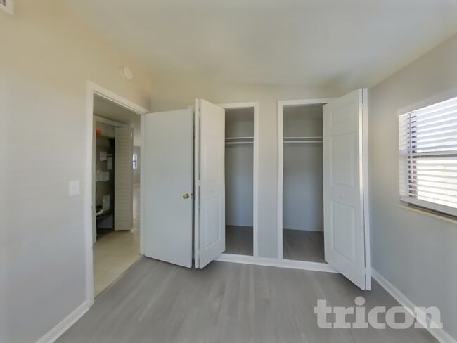 Photo - 11249 Emuness Rd