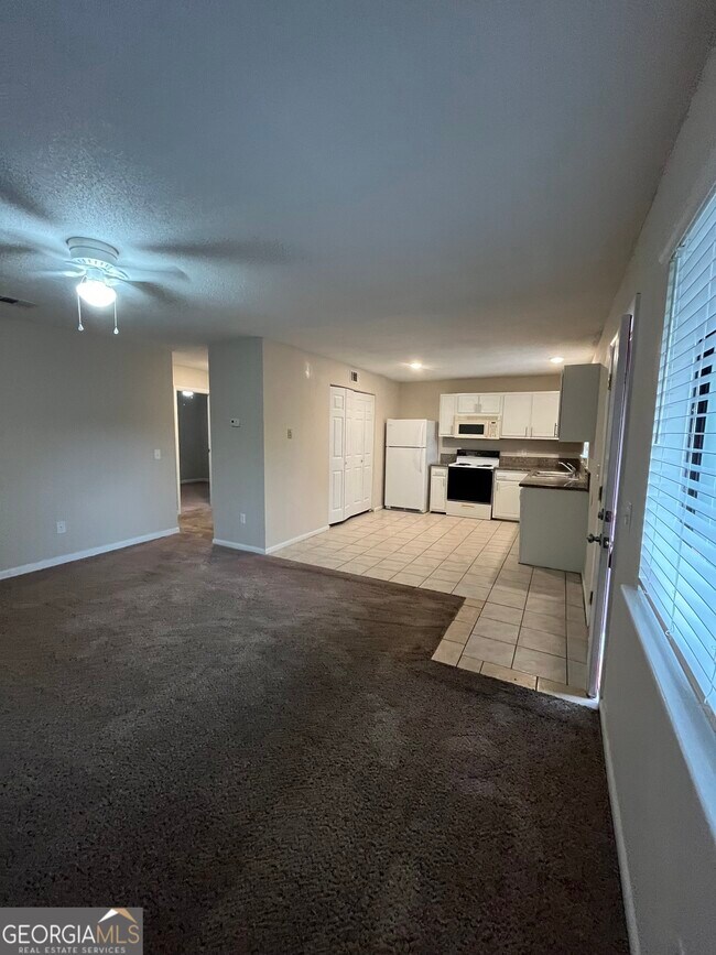 Photo - 117 Seaparc Cir Unidad C