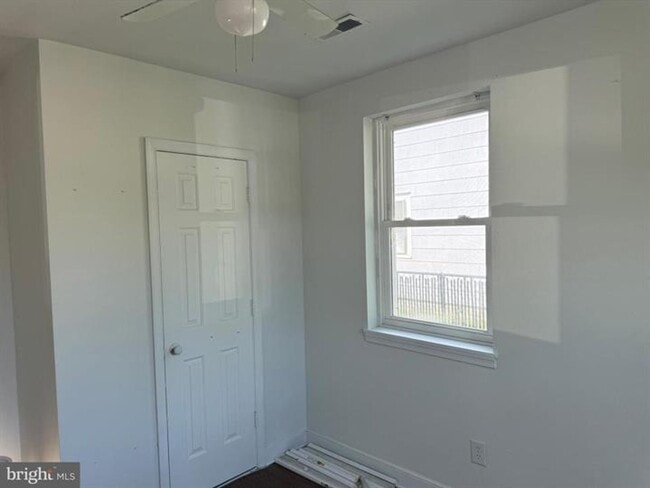 Photo - Stuart Street Apartments Unit Apt 1
