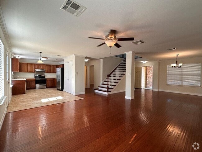 Building Photo - 307 Indian Meadow Dr Rental