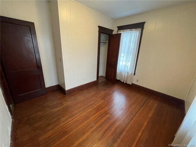 Photo - 555 Lombard St