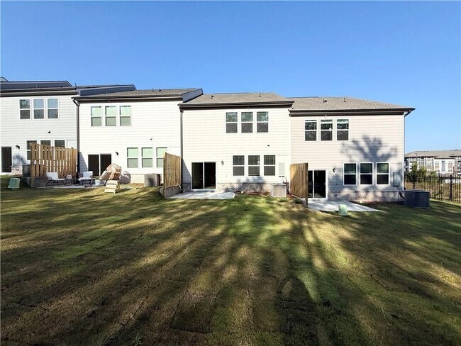 546 E Rope Mill Rd