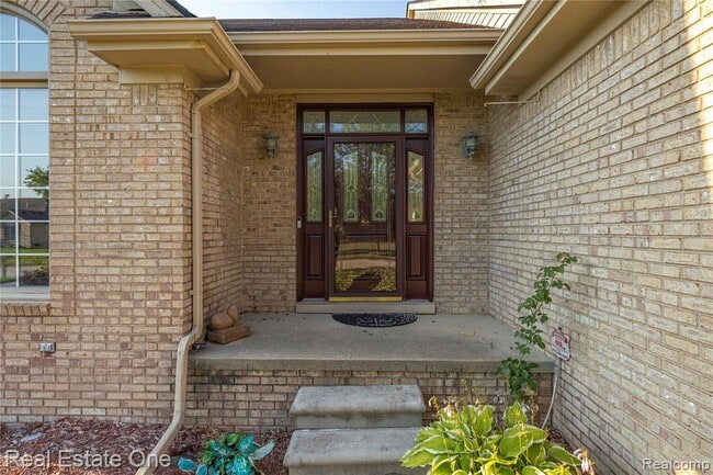 13987 Glenwood Dr