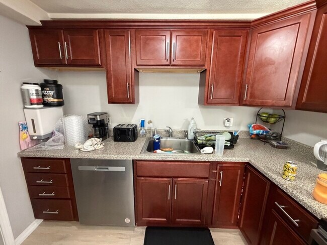 Photo - 6 Ba Dr