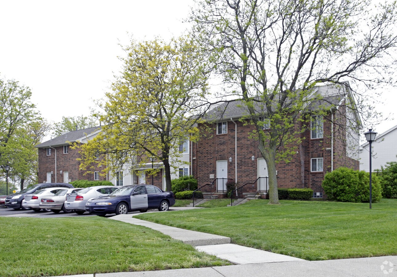 Photo - Art Center Townhomes