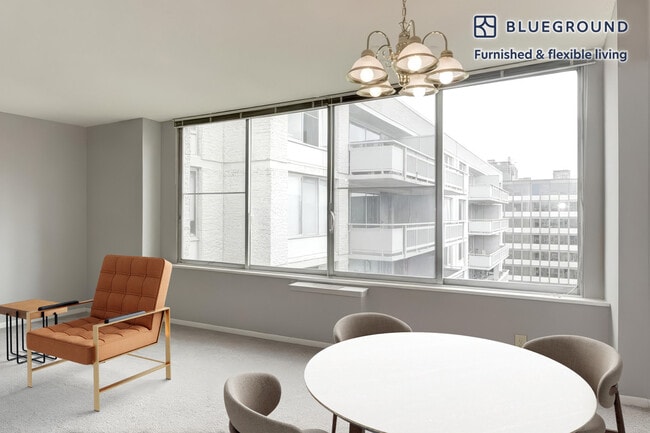 Photo - 2111 Richmond Hwy Unit ID8553A