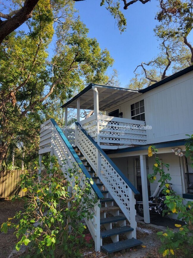 Photo - 643 Wisteria Ct Unit D