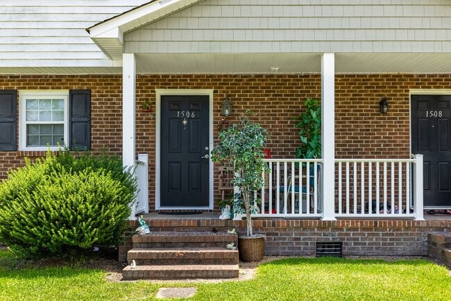 Photo - Cooper's Landing Apartments