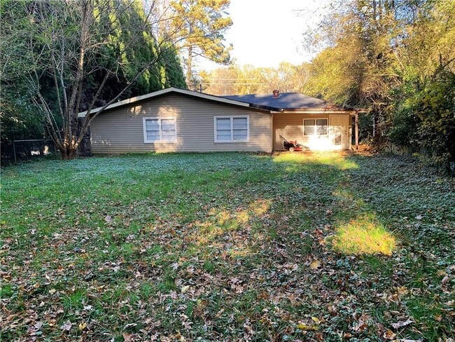 Photo - 317 W Wieuca Rd NE