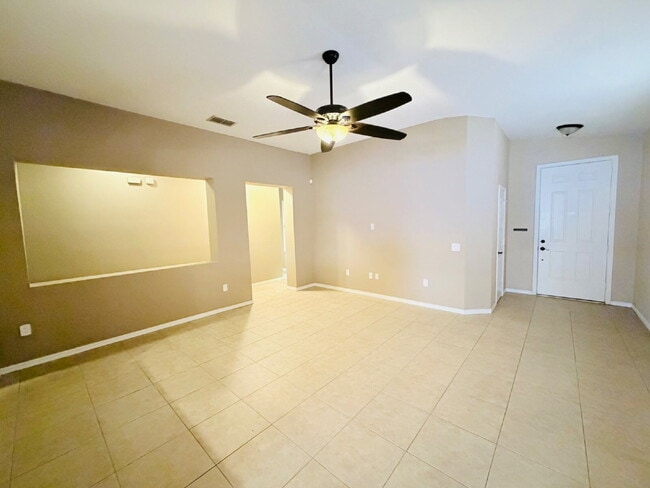 Photo - Spacious 3-Bedroom Home with 2 Full Baths in Charming Mulberry Home with Outdoor Kitchen!