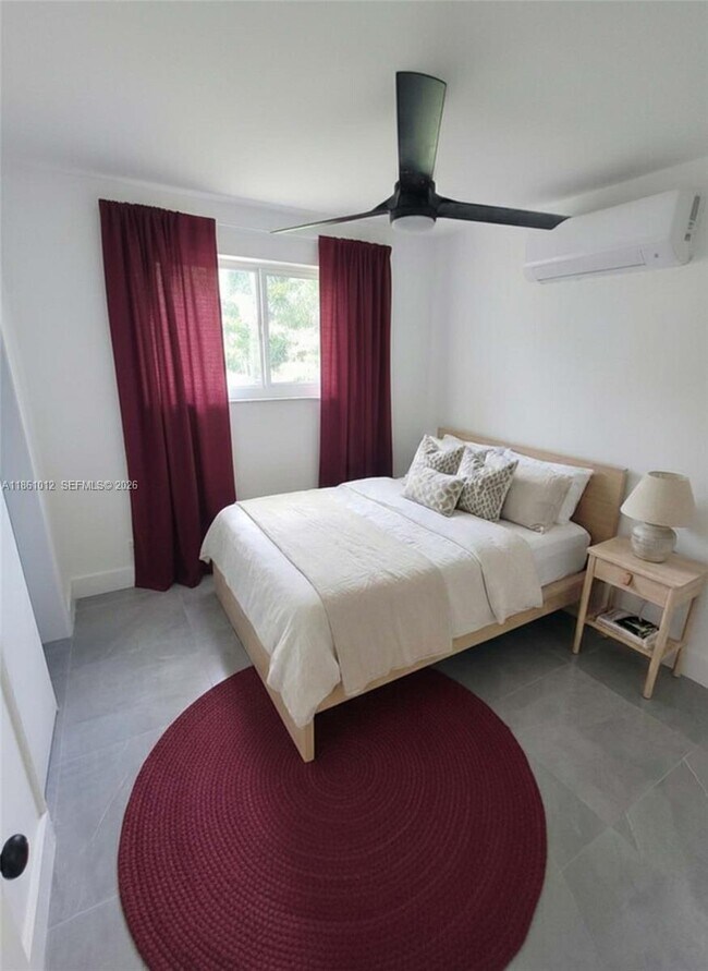 Photo - 2823 Polk St