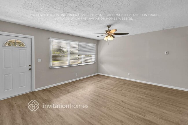 Photo - 319 SW 9th Ave