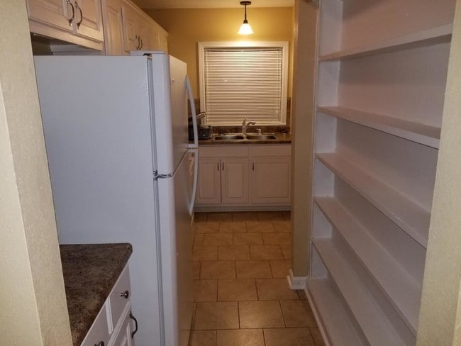 Photo - 1303 Proper St