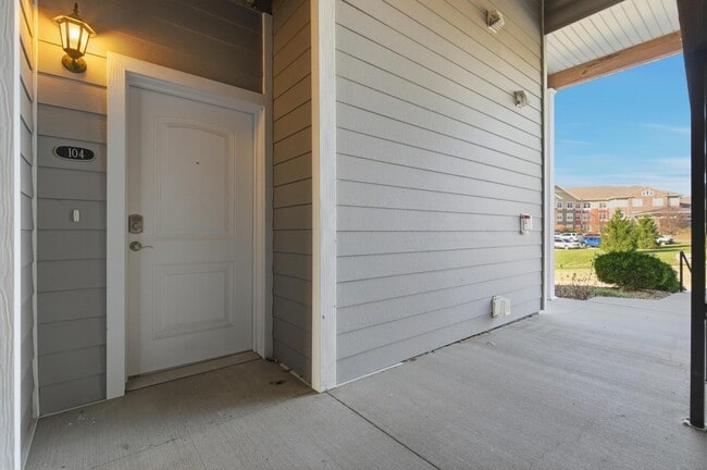 Photo - 2212 Chapel Hill Rd Unit 104