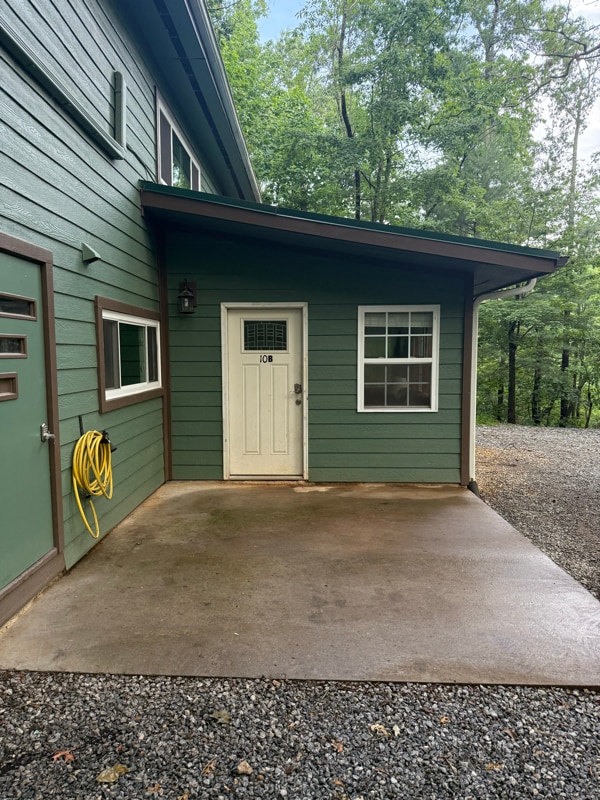 Building Photo - 10 Lakemont Cottage Trail Rental