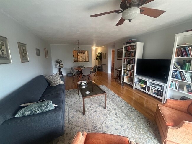 Photo - 34 Hamilton Rd Unit 504