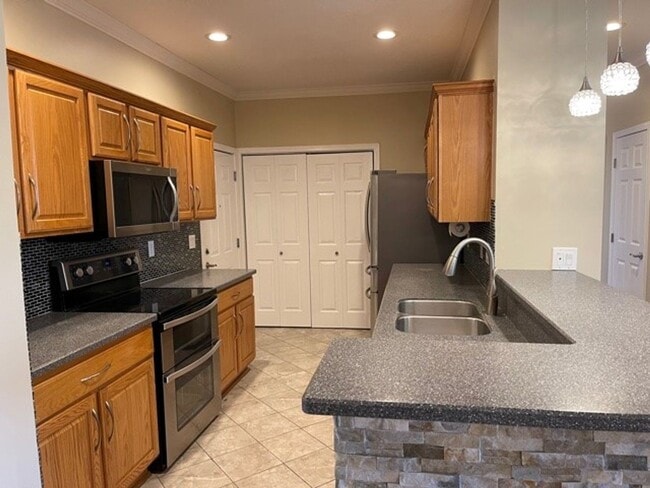 Photo - 3804 Thornhill Cir