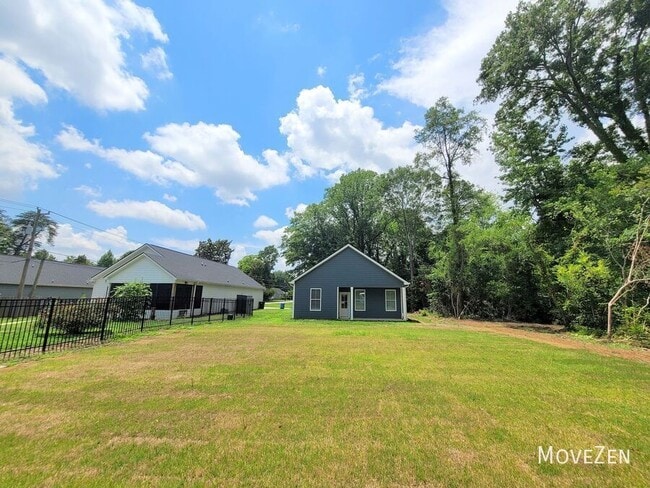 Photo - 32 Shamrock Ln