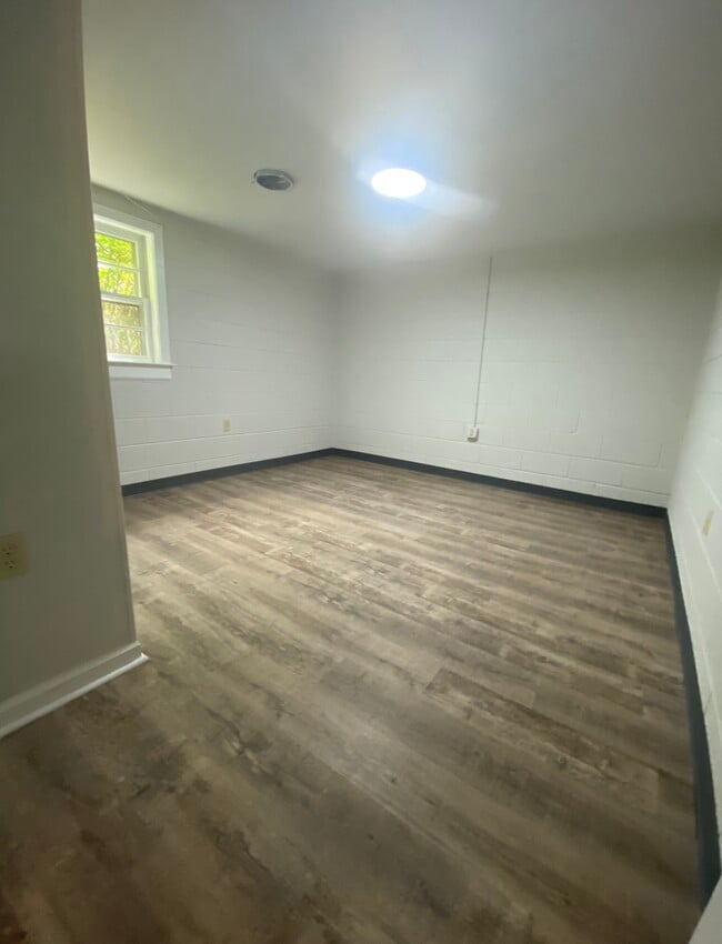 Photo - 609 Sunset Ave