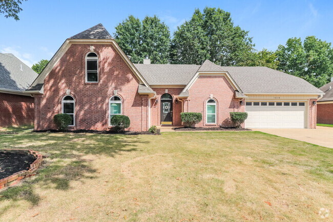 Building Photo - 5878 White Ridge Cir W Rental