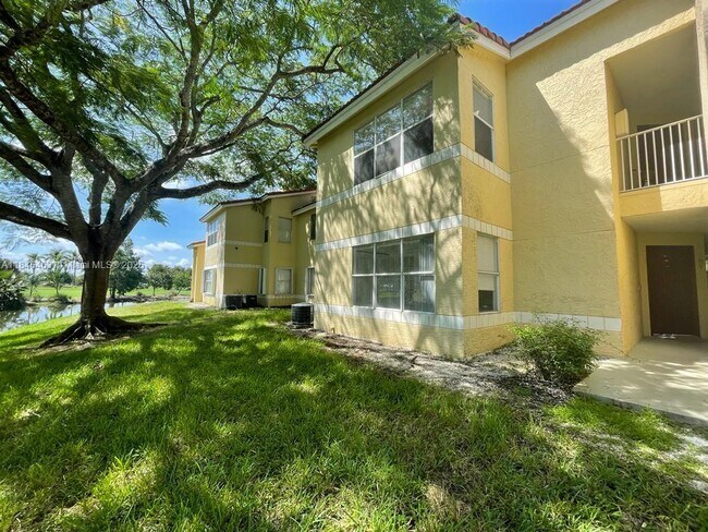 Building Photo - 13060 Vista Isles Dr Unit 216 Rental