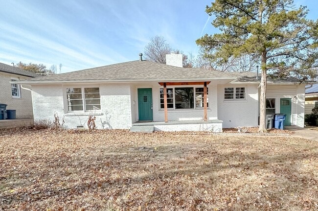 Photo - Midtown Tulsa: Stunning 4 bedroom 2 bathroom home