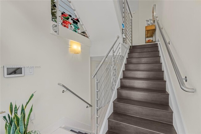 Photo - 6671 NW 105th Pl