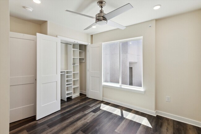 Photo - 1330 N 15th St Unit C