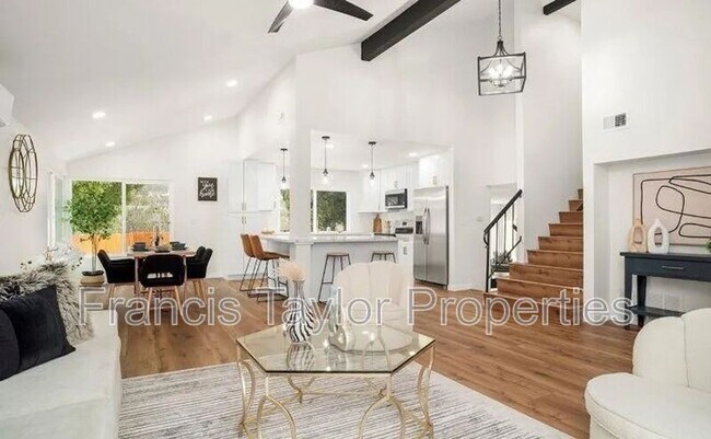 Photo - 13837 Paseo Cardiel