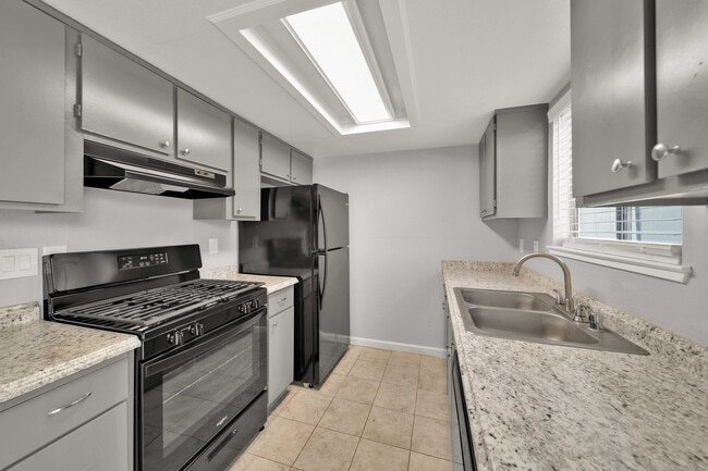 Heather Ridge Apartments
