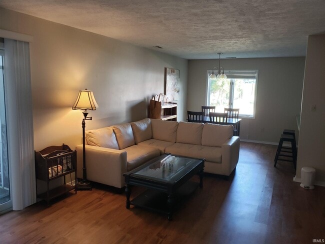 Photo - 1204 S College Mall Rd