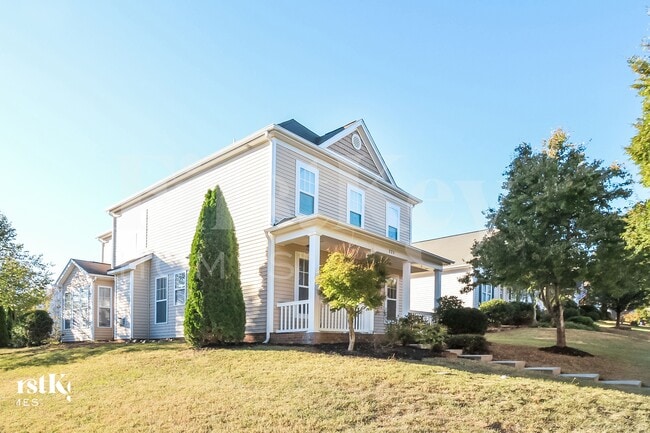 Photo - 221 Bridgewater Dr