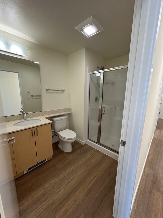 Aero Apartments
