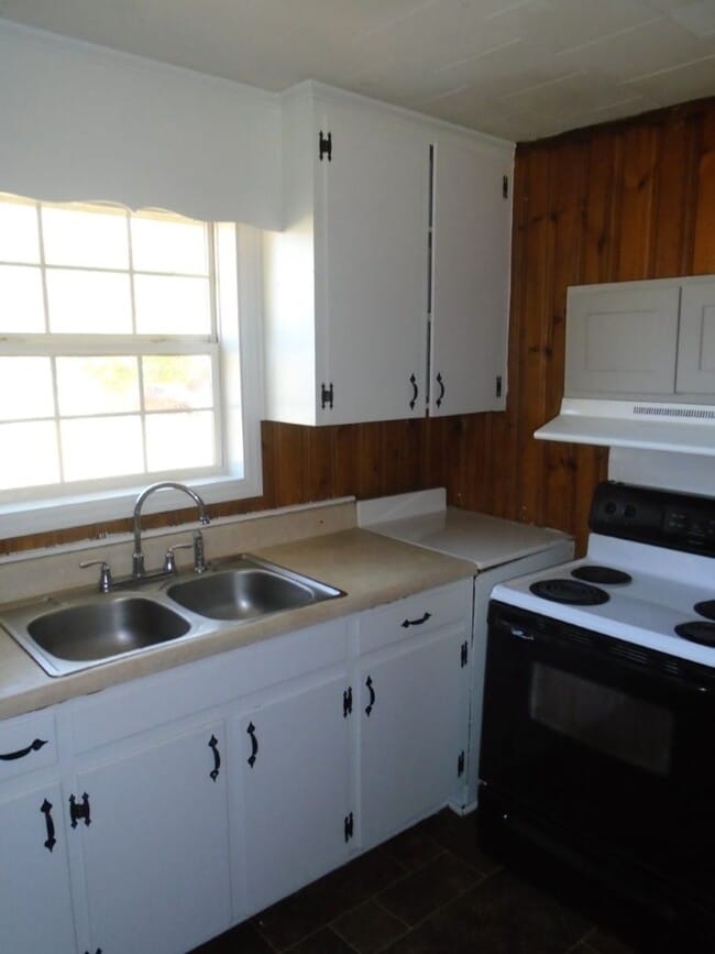 Photo - 324 Old Shaw Rd Unit 324 Old Shaw Rd.