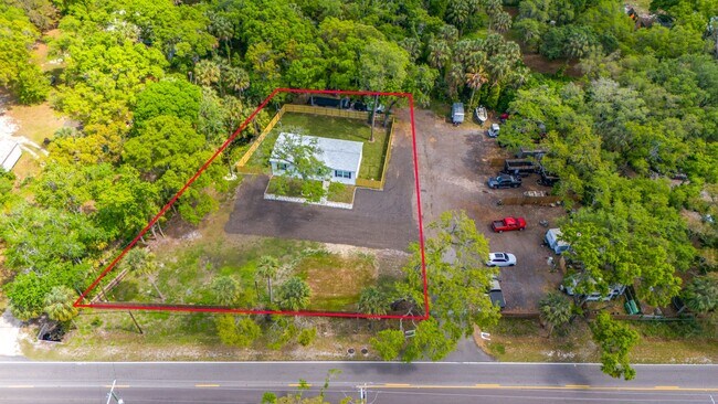 Photo - Experience exceptional living at its finest Casa