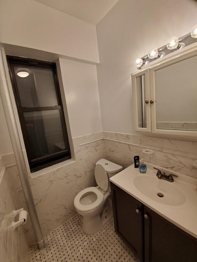 627 W 136th St Unit 16